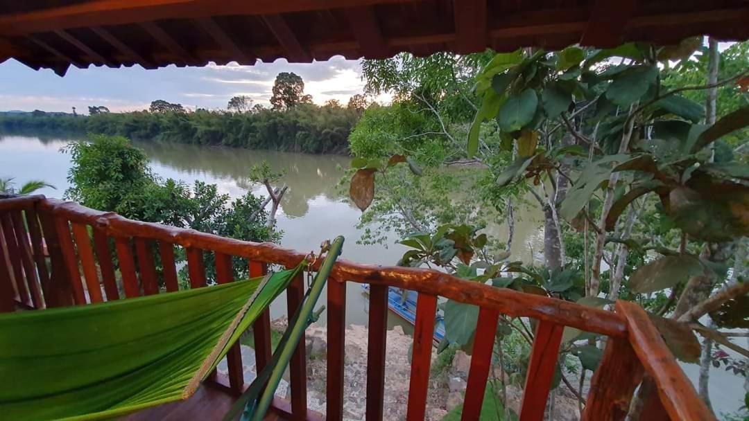 Floor River View Каттьєн Екстер'єр фото